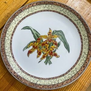 Vintage Oriental Accent Orchid Design Botanical Plate